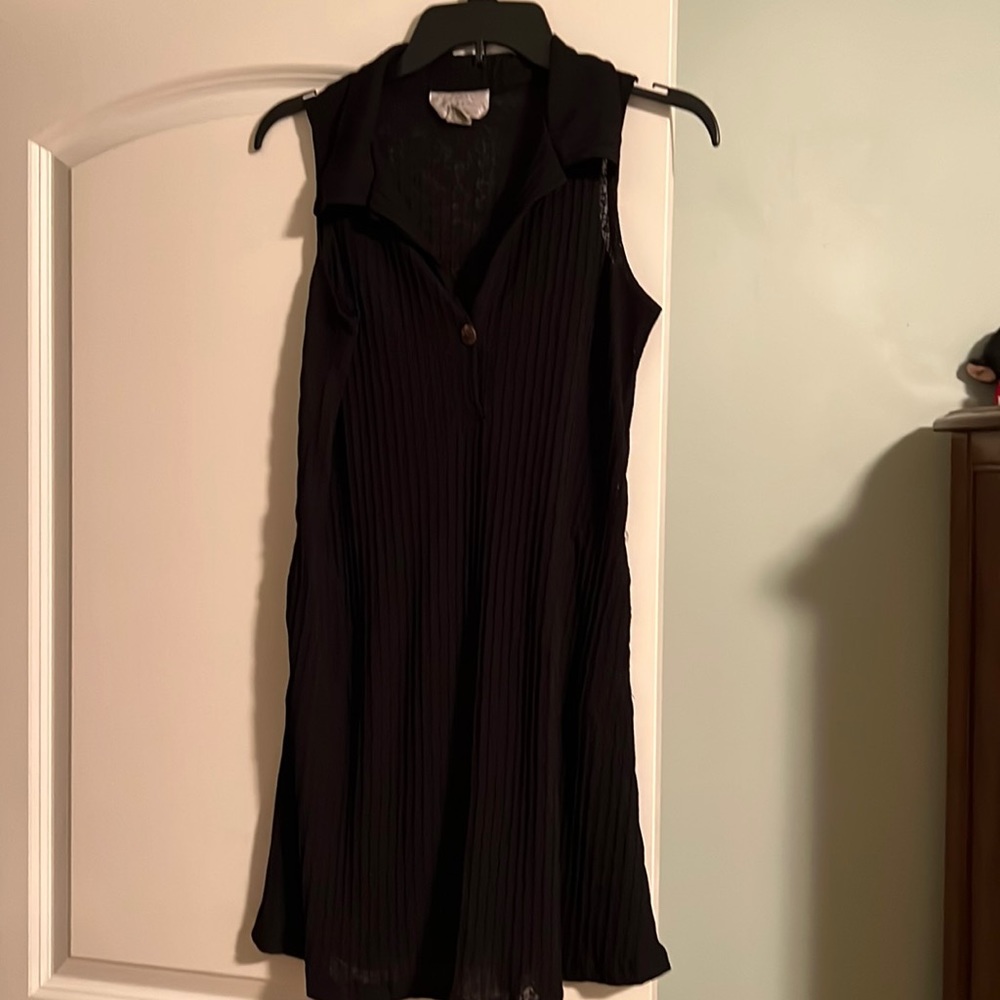 beach coverups size medium in black